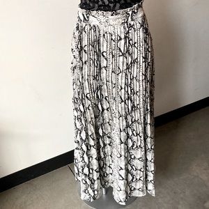 Snakeskin Black and White Pleated Maxi Skirt